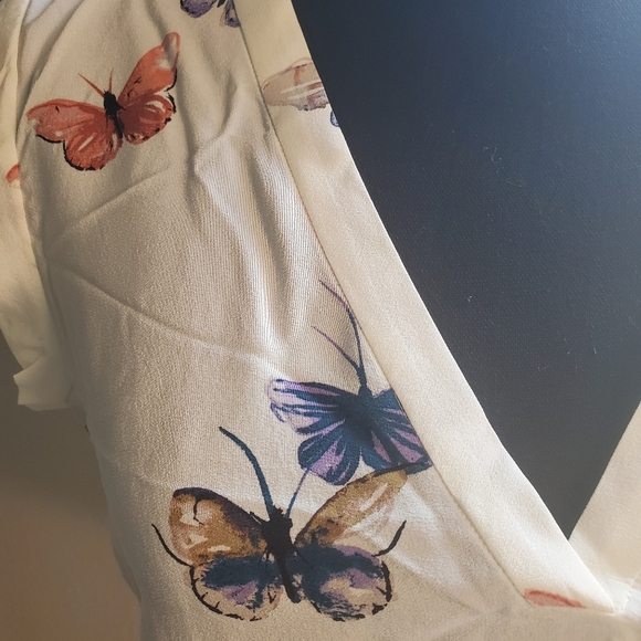 NWT JOIE SILK EXTRA SMALL RUBINA BUTTERFLY BLOUSE - Picture 3 of 7